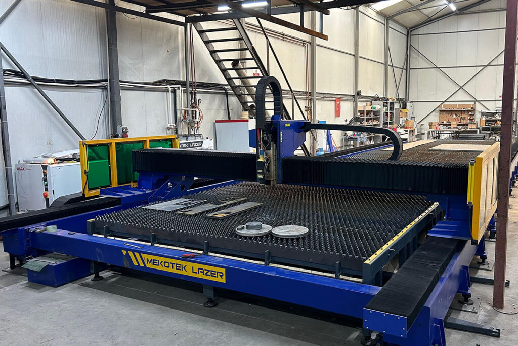 FLO 30120 PRO 20 KW Plazma Type Fiber Lazer