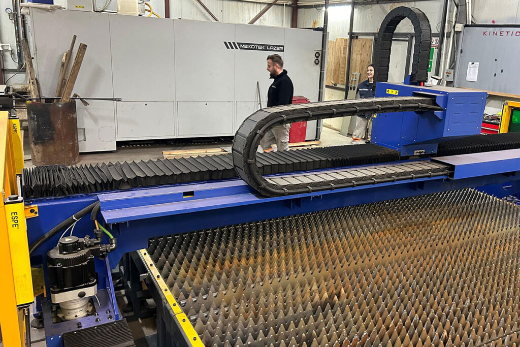 FLO 30120 PRO 20 KW Plazma Type Fiber Lazer